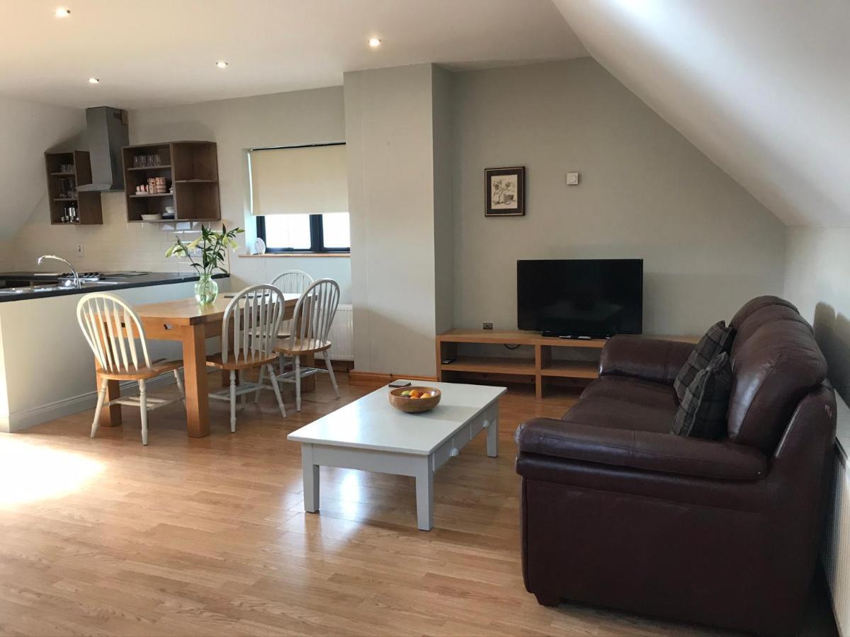 בליק Cael Uisce Apartment 31 Cliff Road מראה חיצוני תמונה