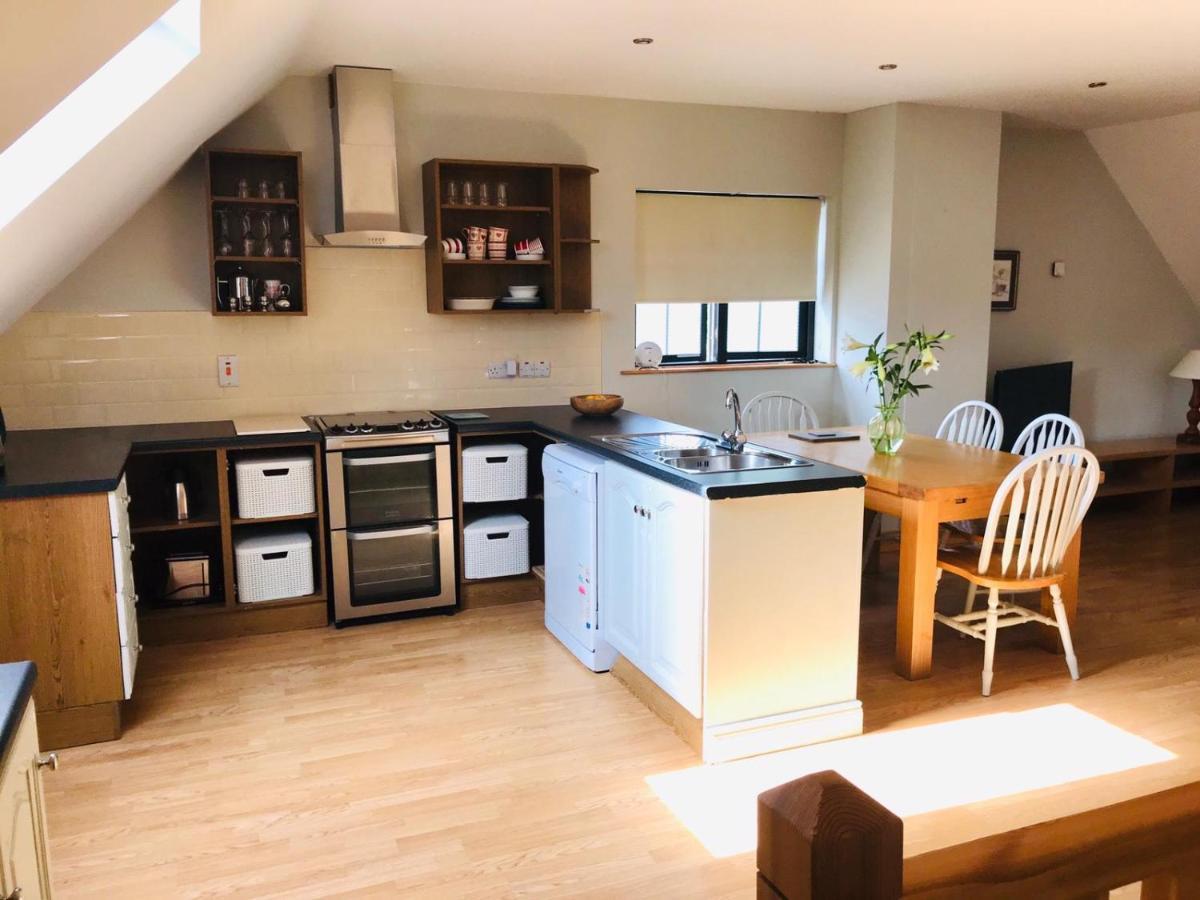 בליק Cael Uisce Apartment 31 Cliff Road מראה חיצוני תמונה