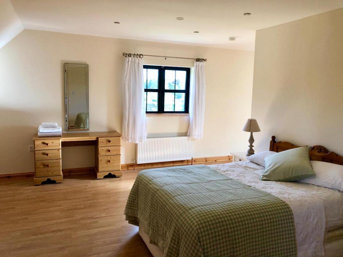 בליק Cael Uisce Apartment 31 Cliff Road מראה חיצוני תמונה